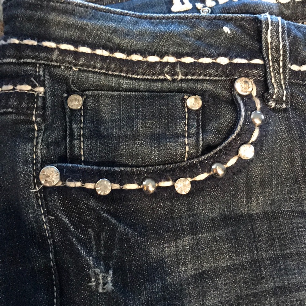 La Idol Capris - image 5